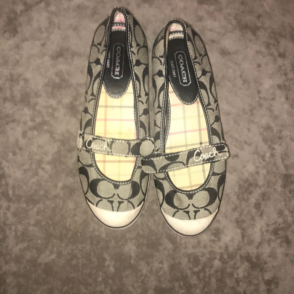 Coach Size 7 Like New Worn A few Times